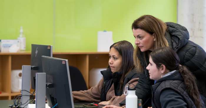 Indigenous Engineering Winter School inspires high school students