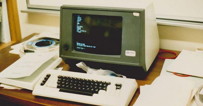 Computer terminal from 1987