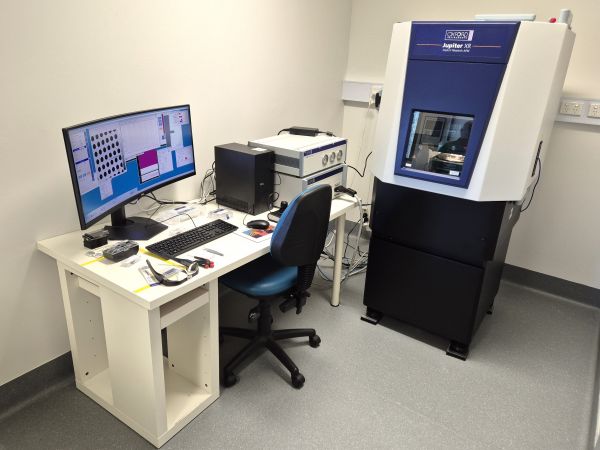 The Jupiter XR atomic force microscope