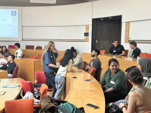 Students meeting for the first time in meet your coordinator session